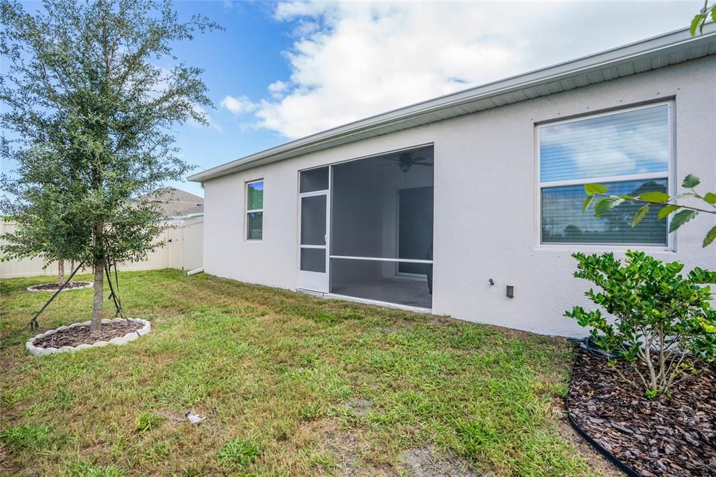 待售: $399,999 (4 贝兹, 3 浴室, 2125 平方英尺)