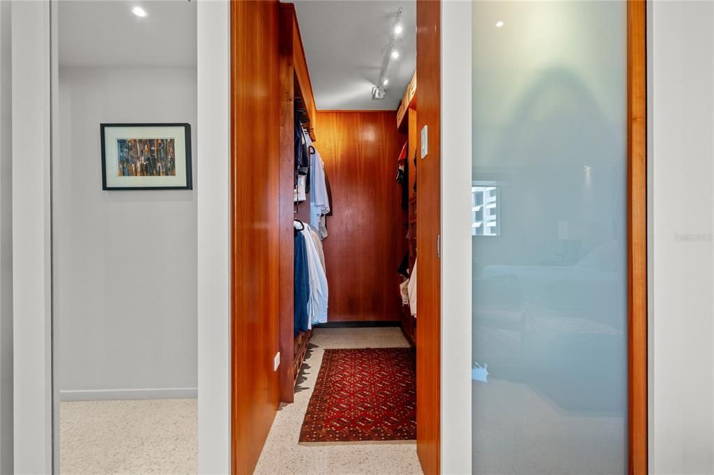 Active With Contract: $1,590,000 (3 beds, 2 baths, 1889 Square Feet)