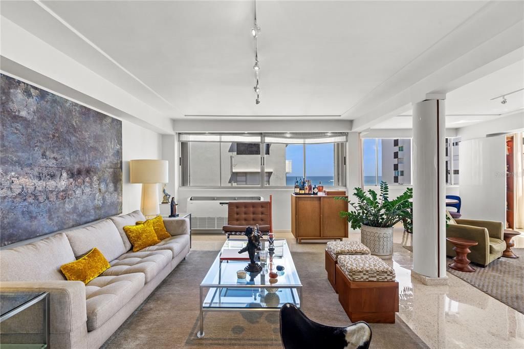 Active With Contract: $1,590,000 (3 beds, 2 baths, 1889 Square Feet)