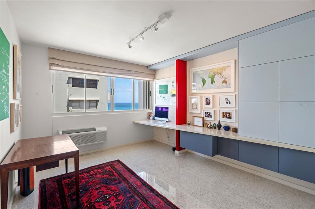 Active With Contract: $1,590,000 (3 beds, 2 baths, 1889 Square Feet)