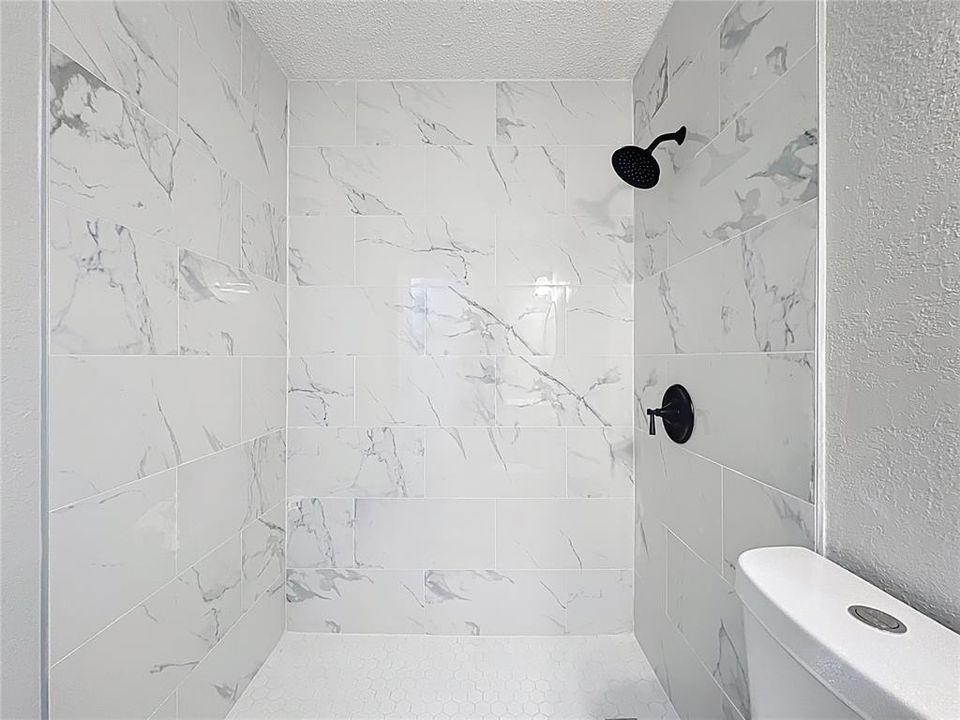 Active With Contract: $255,000 (3 beds, 2 baths, 1350 Square Feet)