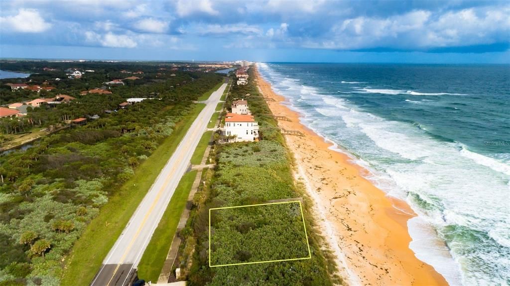 待售: $825,000 (0.20 acres)