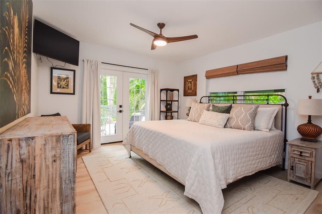 待售: $799,900 (3 贝兹, 2 浴室, 1648 平方英尺)