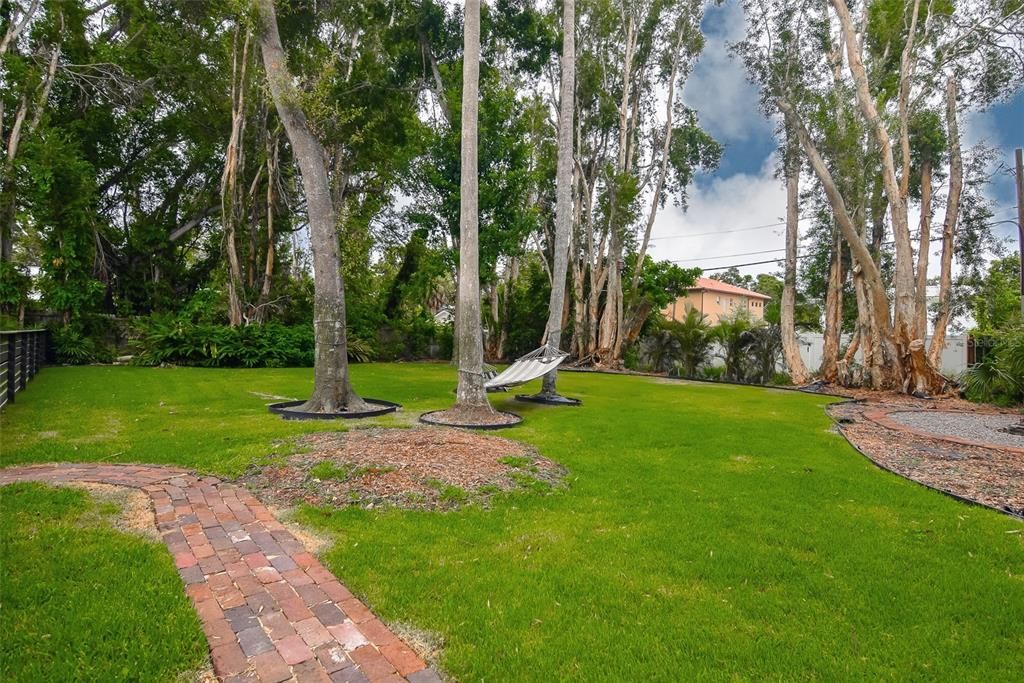 待售: $799,900 (3 贝兹, 2 浴室, 1648 平方英尺)