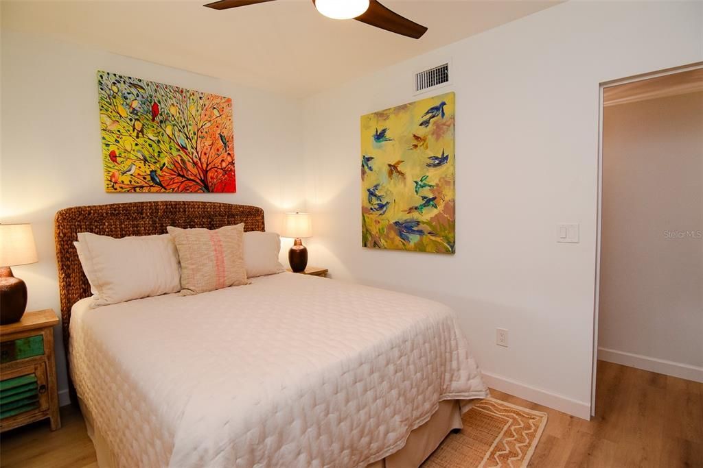 待售: $799,900 (3 贝兹, 2 浴室, 1648 平方英尺)