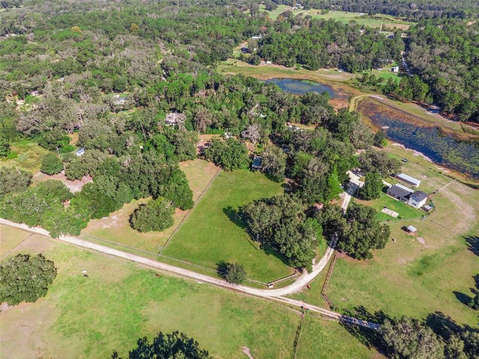 На продажу: $455,000 (3 спален, 2 ванн, 1296 Квадратных фут)