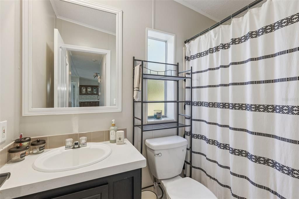 На продажу: $455,000 (3 спален, 2 ванн, 1296 Квадратных фут)