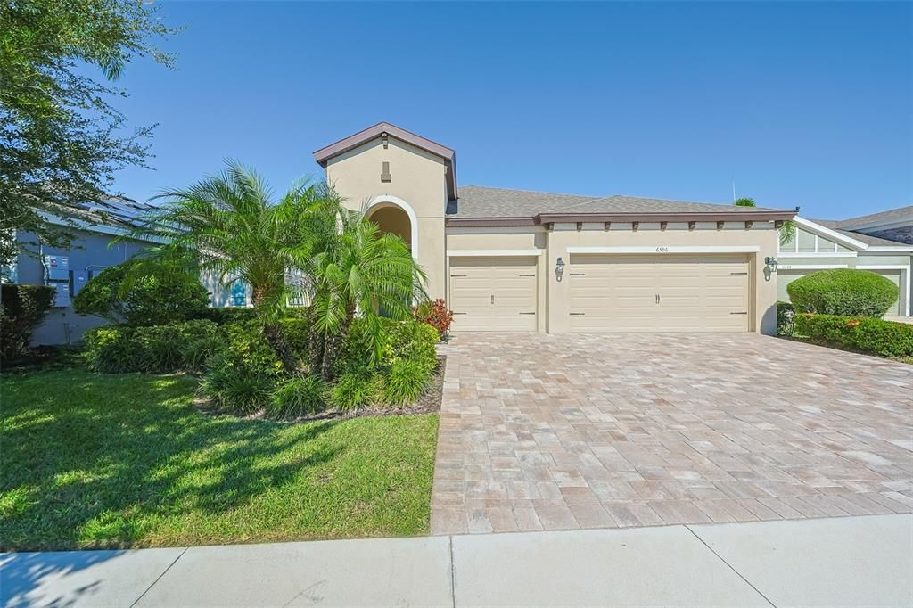 待售: $578,000 (4 贝兹, 3 浴室, 2534 平方英尺)