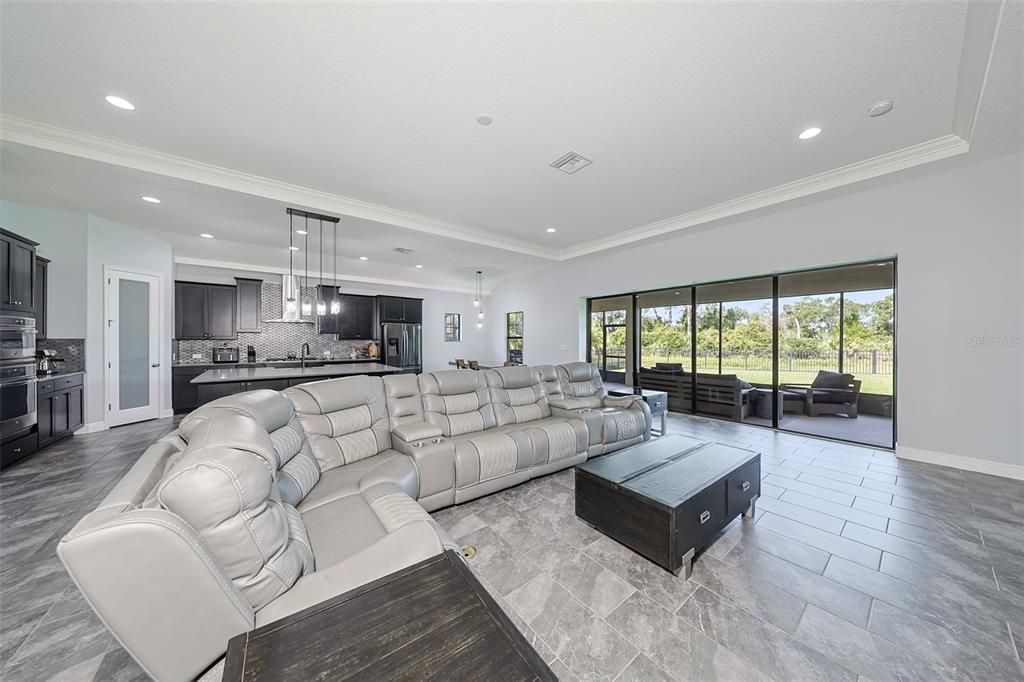 待售: $578,000 (4 贝兹, 3 浴室, 2534 平方英尺)