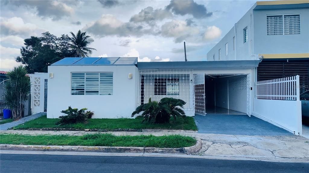 Active With Contract: $235,000 (3 beds, 2 baths, 1800 Square Feet)