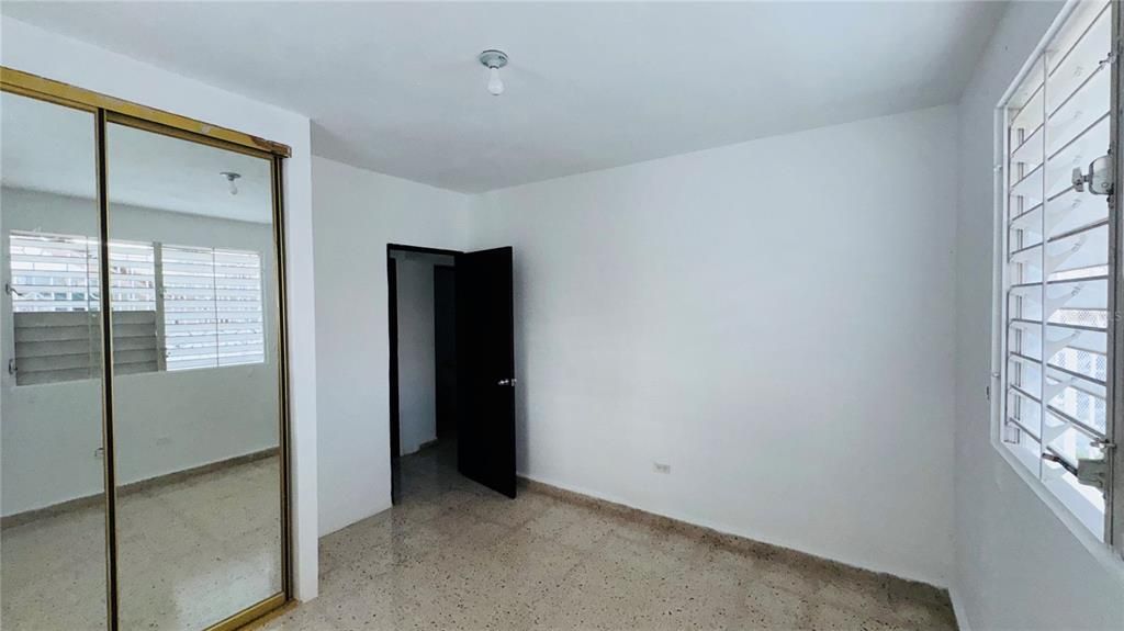 Active With Contract: $235,000 (3 beds, 2 baths, 1800 Square Feet)