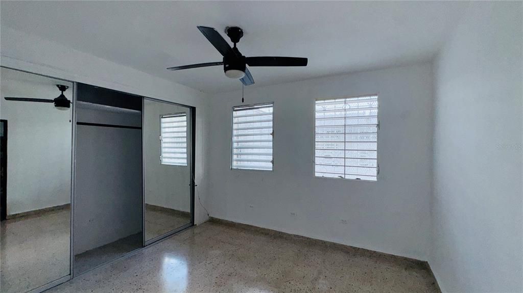 Active With Contract: $235,000 (3 beds, 2 baths, 1800 Square Feet)