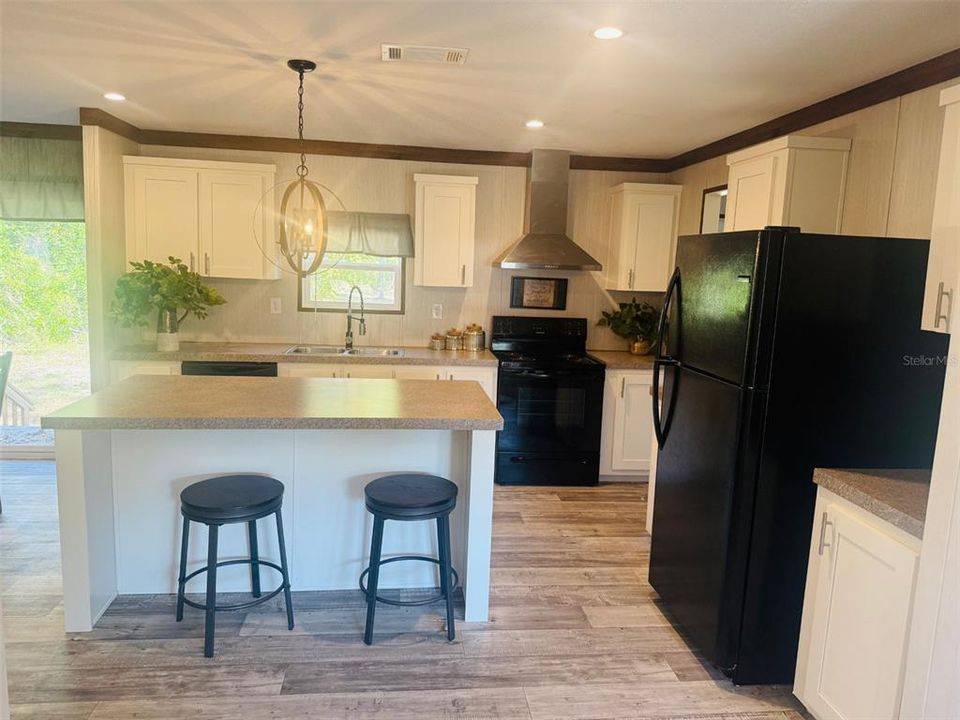 待售: $243,900 (3 贝兹, 2 浴室, 1560 平方英尺)