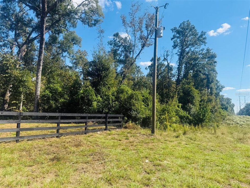 待售: $243,900 (3 贝兹, 2 浴室, 1560 平方英尺)