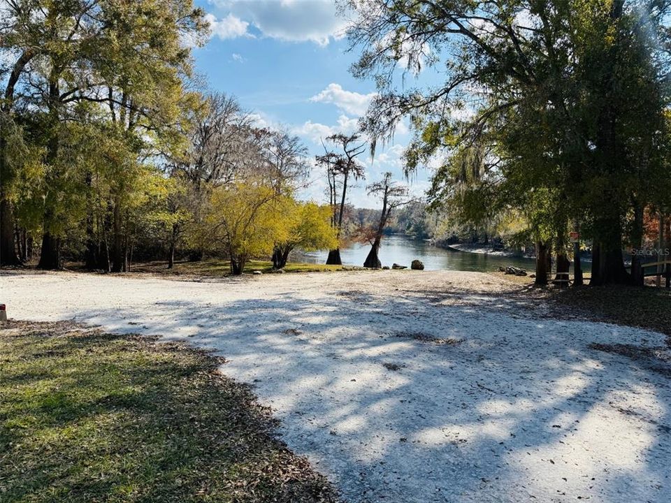 待售: $243,900 (3 贝兹, 2 浴室, 1560 平方英尺)