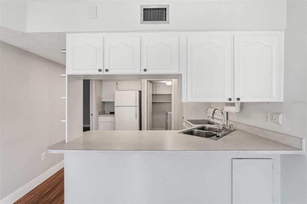 For Sale: $229,000 (3 beds, 2 baths, 1820 Square Feet)