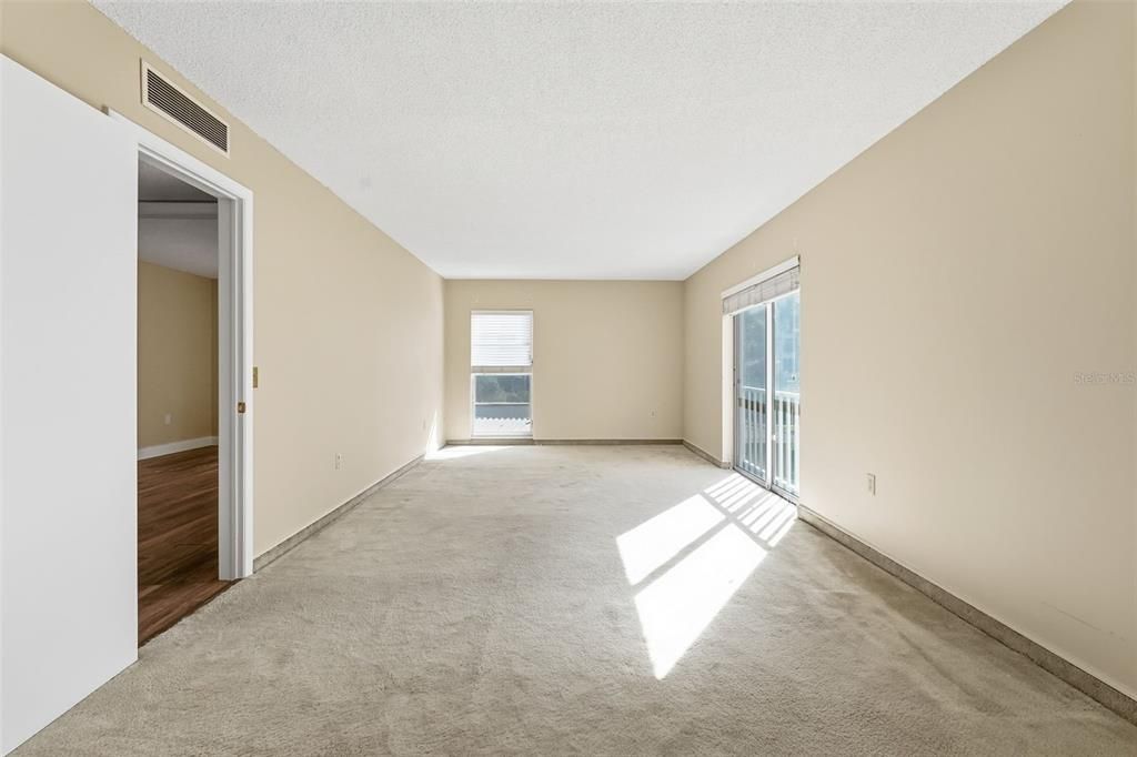 For Sale: $229,000 (3 beds, 2 baths, 1820 Square Feet)