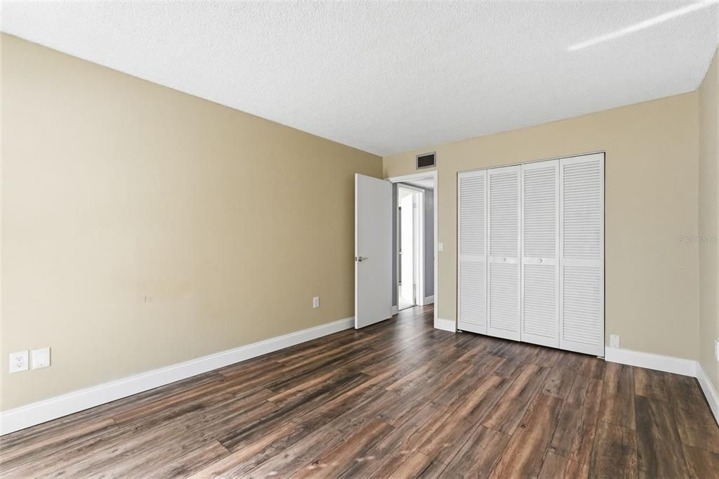 For Sale: $229,000 (3 beds, 2 baths, 1820 Square Feet)