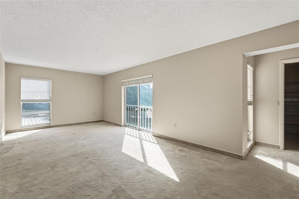 For Sale: $229,000 (3 beds, 2 baths, 1820 Square Feet)