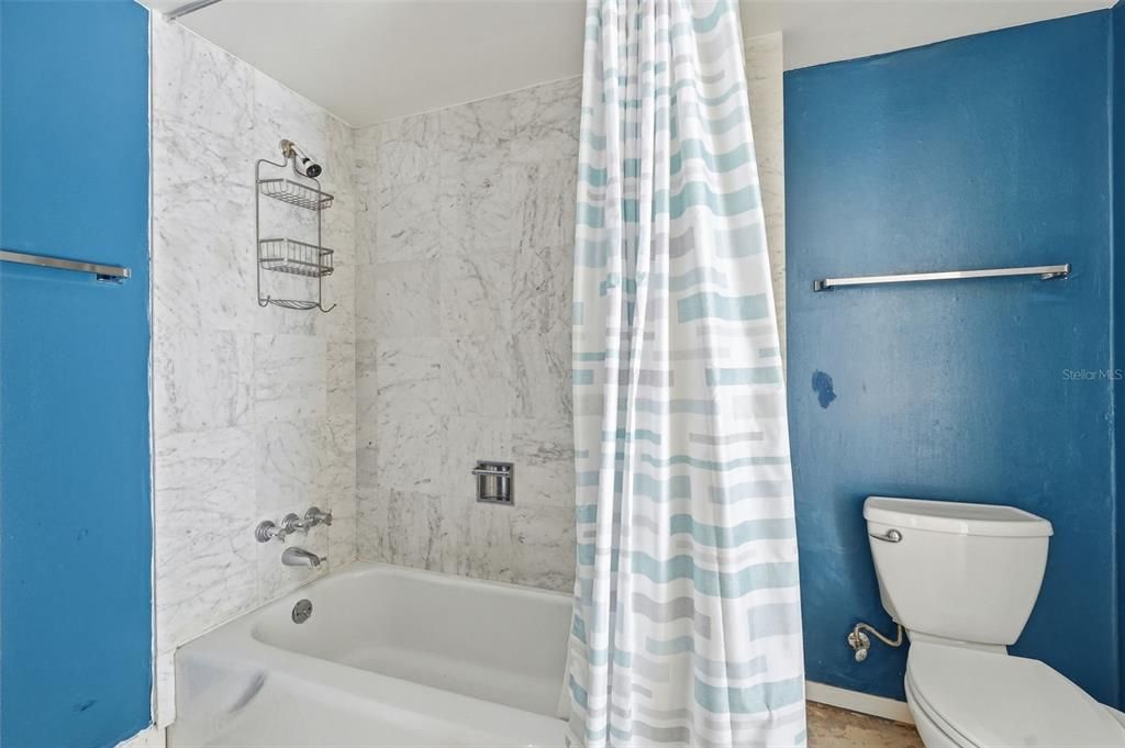 For Sale: $229,000 (3 beds, 2 baths, 1820 Square Feet)