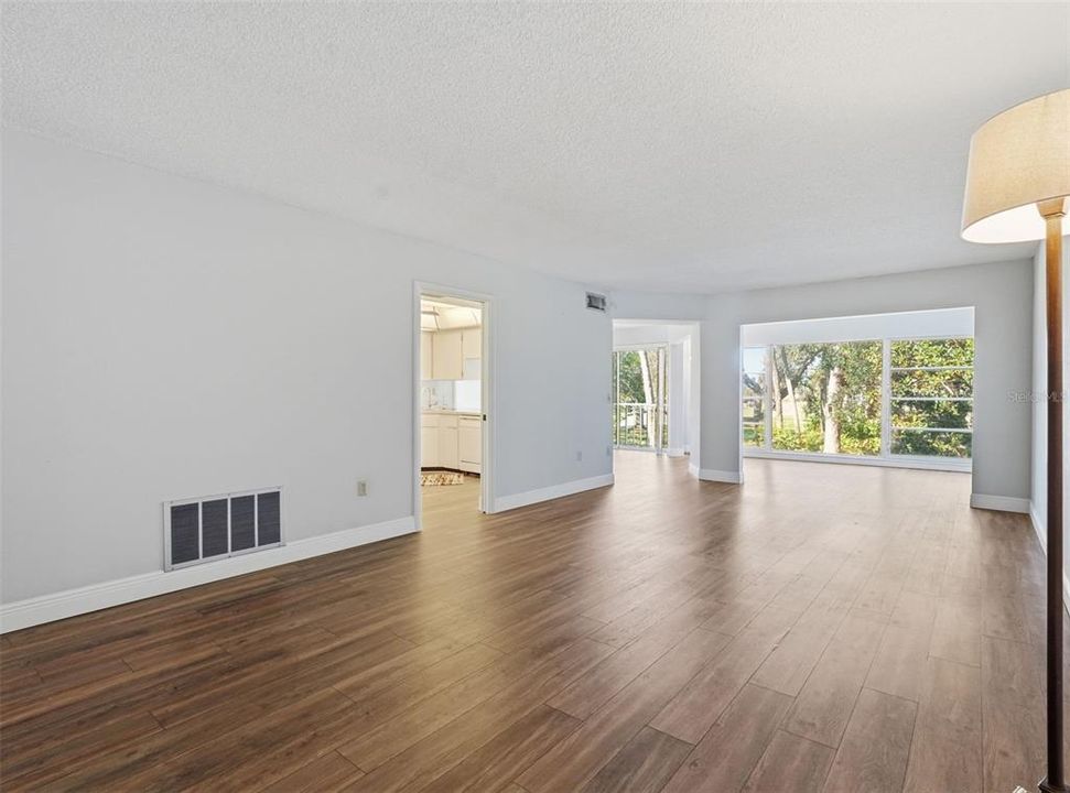 For Sale: $229,000 (3 beds, 2 baths, 1820 Square Feet)