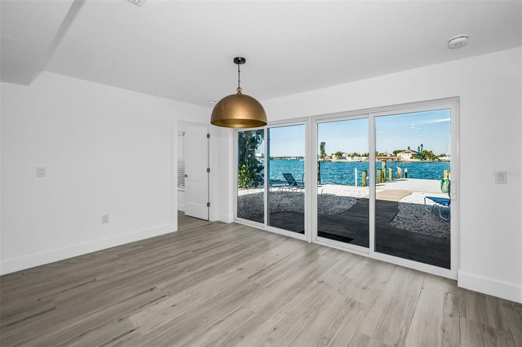 En Renta: $4,650 (4 camas, 2 baños, 1971 Pies cuadrados)