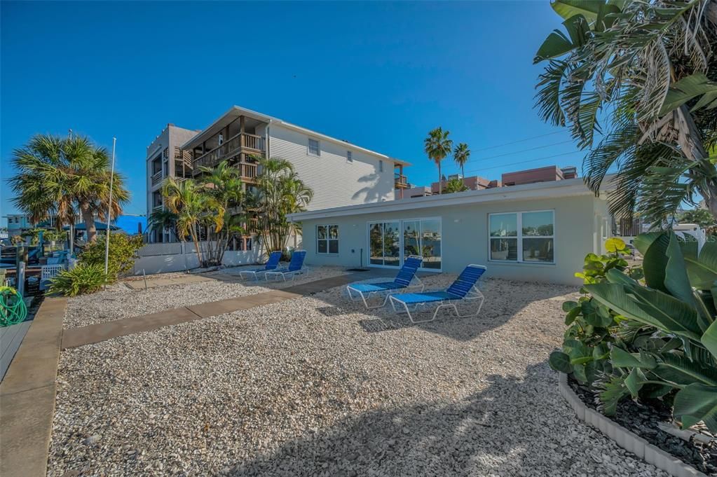 En Renta: $4,650 (4 camas, 2 baños, 1971 Pies cuadrados)