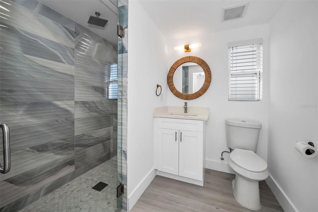 En Renta: $4,650 (4 camas, 2 baños, 1971 Pies cuadrados)