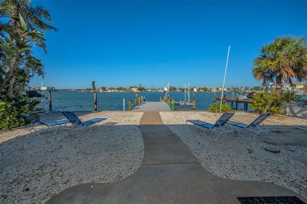 En Renta: $4,650 (4 camas, 2 baños, 1971 Pies cuadrados)