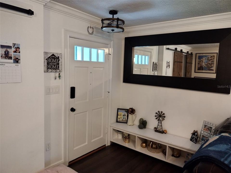 For Sale: $455,000 (3 beds, 2 baths, 1276 Square Feet)