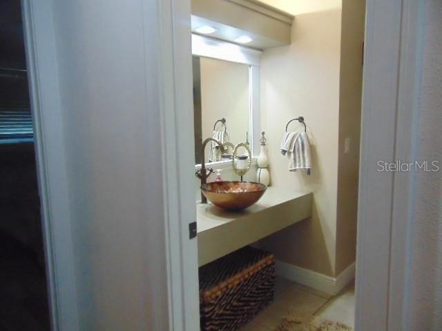 For Sale: $455,000 (3 beds, 2 baths, 1276 Square Feet)