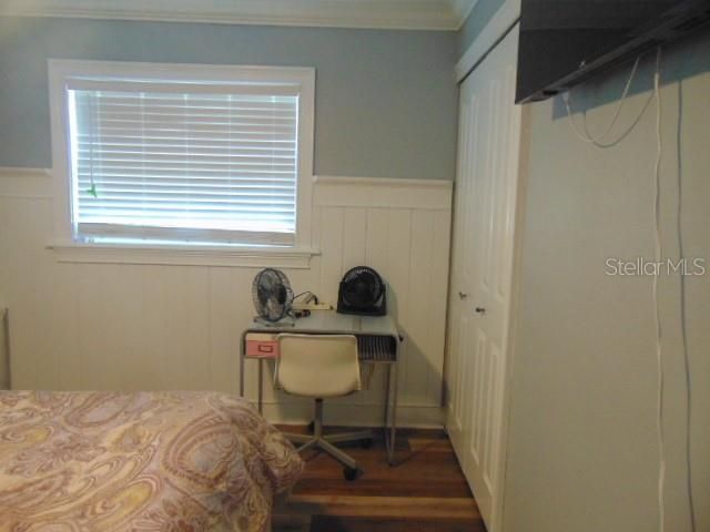 For Sale: $455,000 (3 beds, 2 baths, 1276 Square Feet)