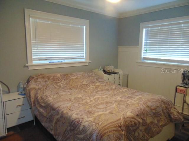 For Sale: $455,000 (3 beds, 2 baths, 1276 Square Feet)