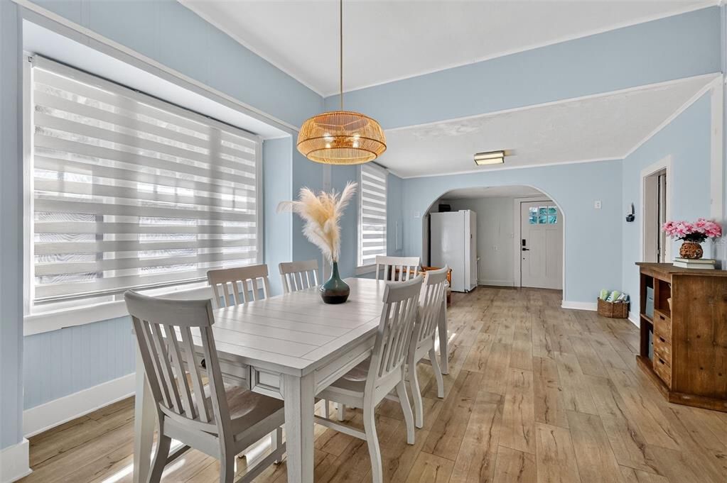 En Venta: $399,000 (3 camas, 2 baños, 1742 Pies cuadrados)