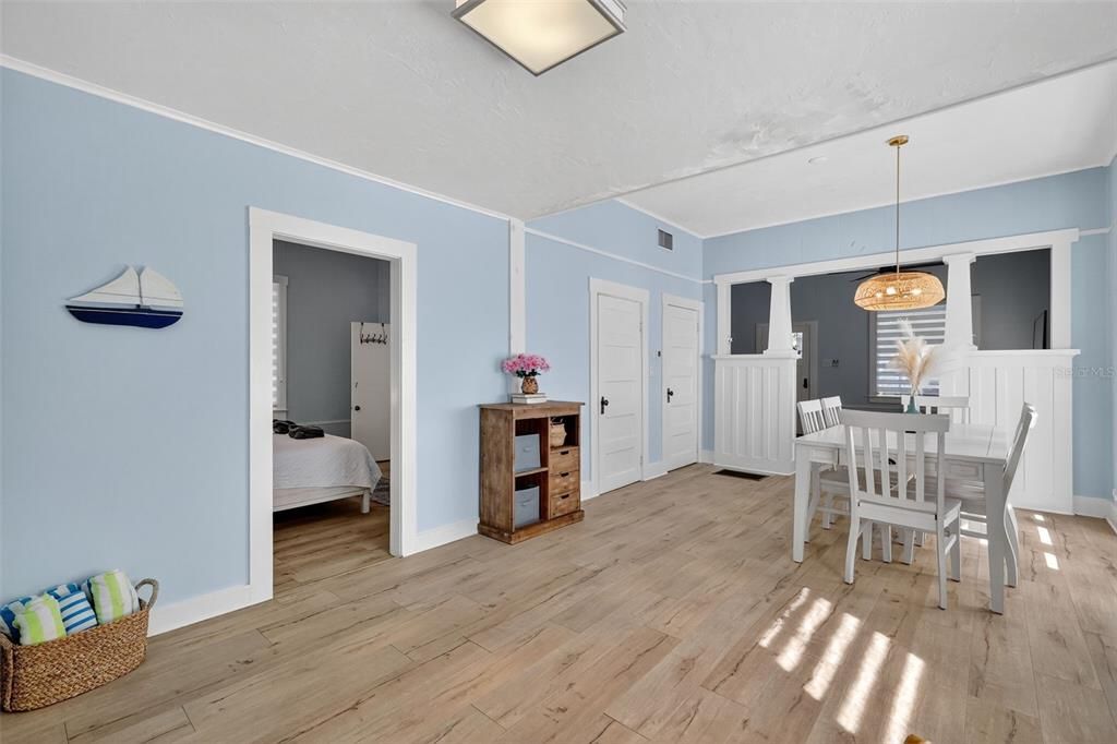 En Venta: $399,000 (3 camas, 2 baños, 1742 Pies cuadrados)