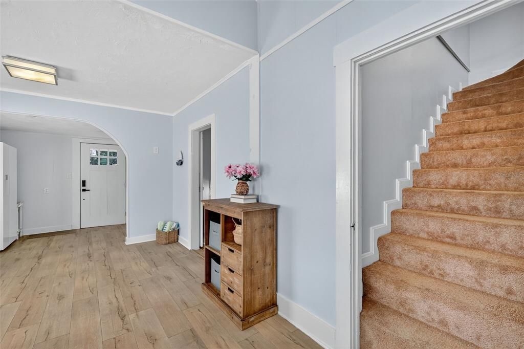 En Venta: $399,000 (3 camas, 2 baños, 1742 Pies cuadrados)