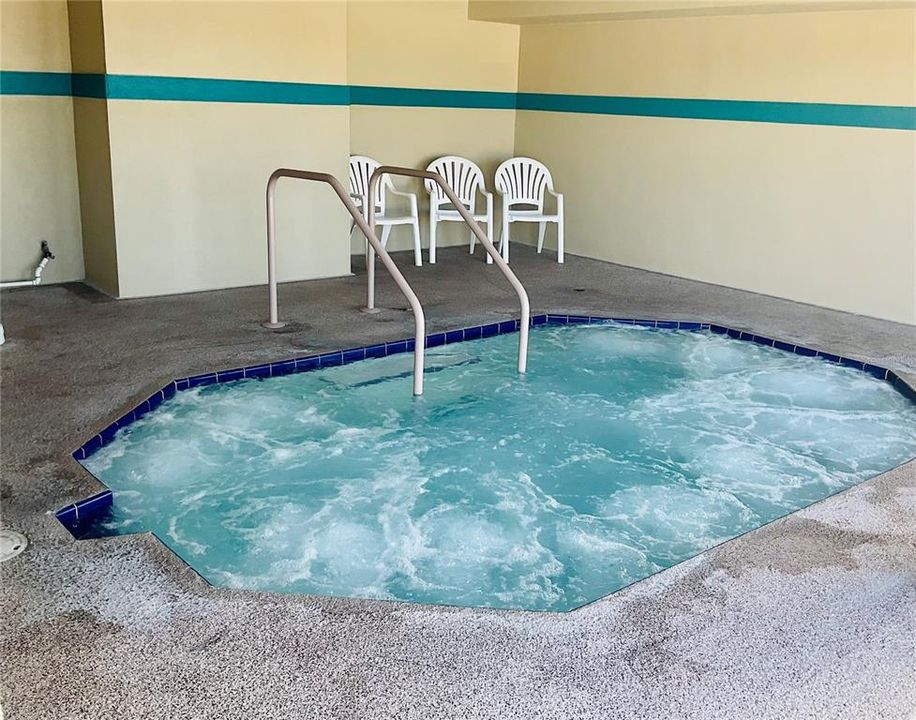 En Venta: $75,000 (0.06 acres)