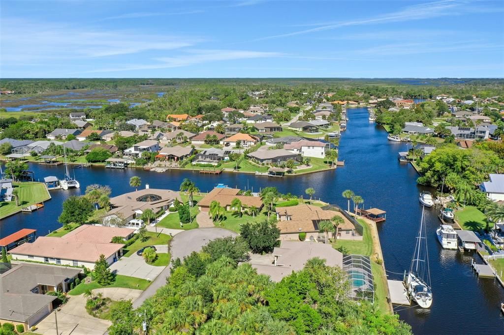 Activo con contrato: $798,000 (3 camas, 2 baños, 2221 Pies cuadrados)