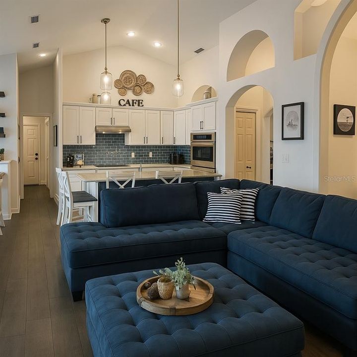 Activo con contrato: $798,000 (3 camas, 2 baños, 2221 Pies cuadrados)