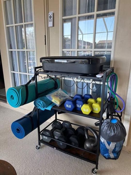 Activo con contrato: $798,000 (3 camas, 2 baños, 2221 Pies cuadrados)