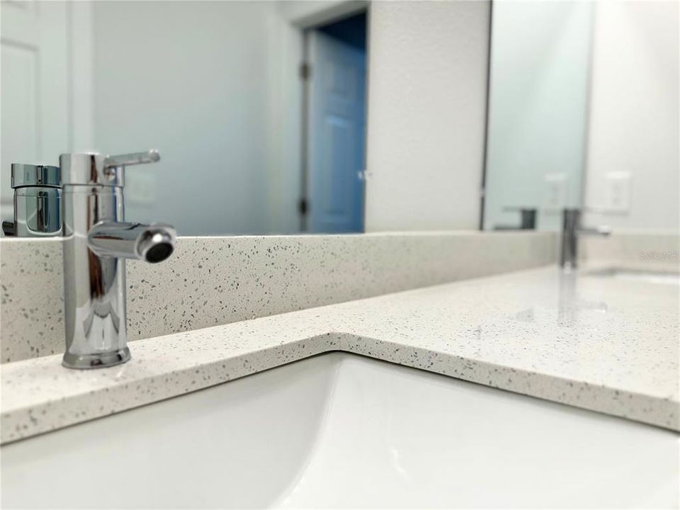 En Venta: $279,900 (3 camas, 2 baños, 1667 Pies cuadrados)