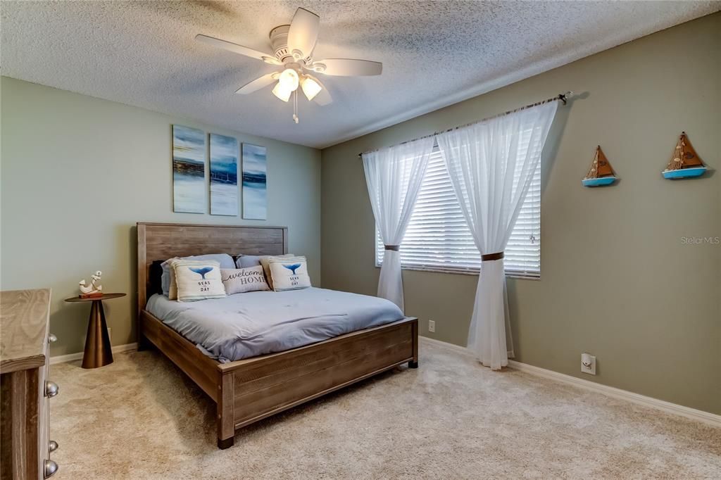 For Sale: $799,900 (4 beds, 3 baths, 2809 Square Feet)