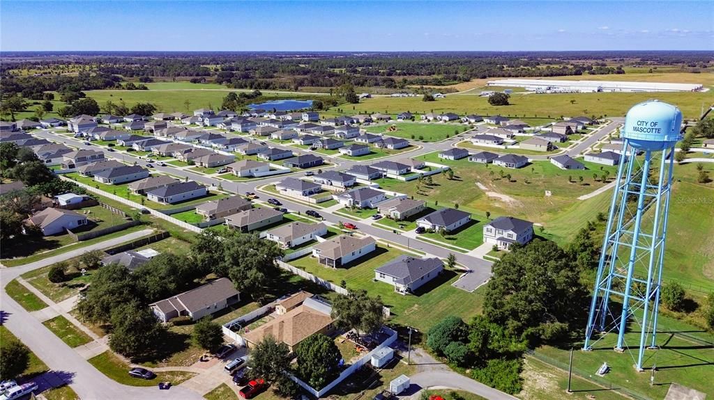 Active With Contract: $320,000 (4 beds, 2 baths, 1696 Square Feet)