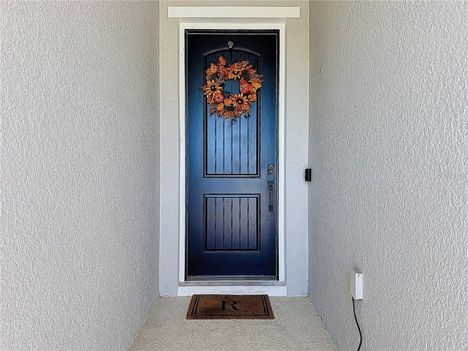 Active With Contract: $320,000 (4 beds, 2 baths, 1696 Square Feet)