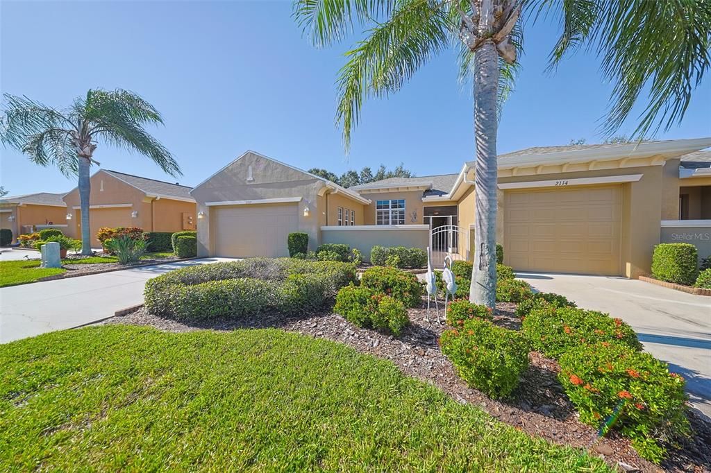 Active With Contract: $285,000 (2 beds, 2 baths, 1456 Square Feet)