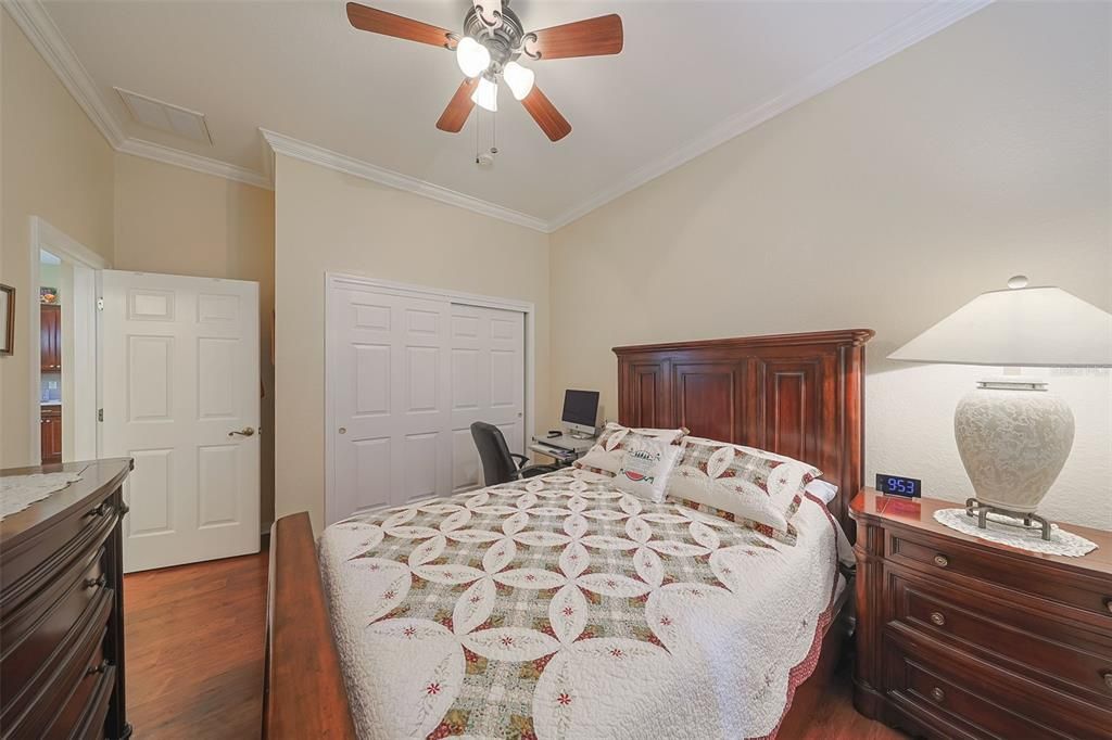 Active With Contract: $285,000 (2 beds, 2 baths, 1456 Square Feet)