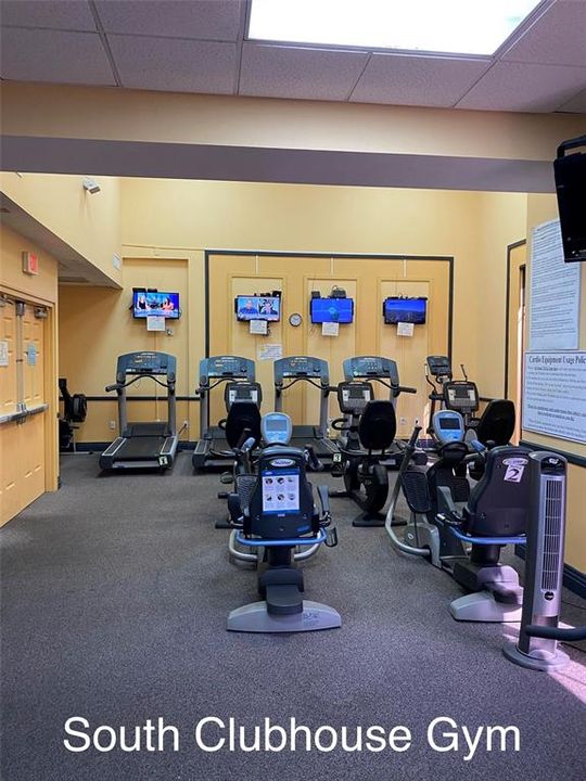 Active With Contract: $285,000 (2 beds, 2 baths, 1456 Square Feet)