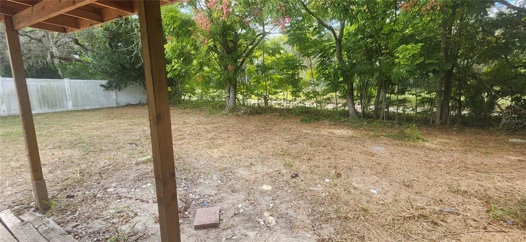 Под контрактом: $145,000 (2 спален, 1 ванн, 892 Квадратных фут)