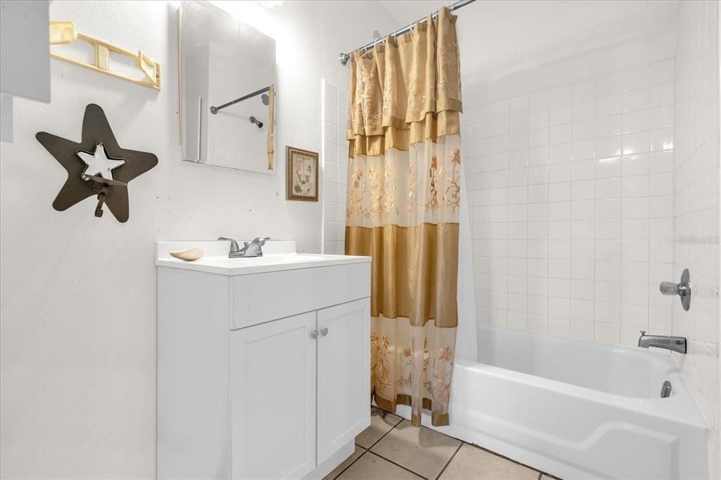 En Venta: $329,900 (0 camas, 0 baños, 1994 Pies cuadrados)