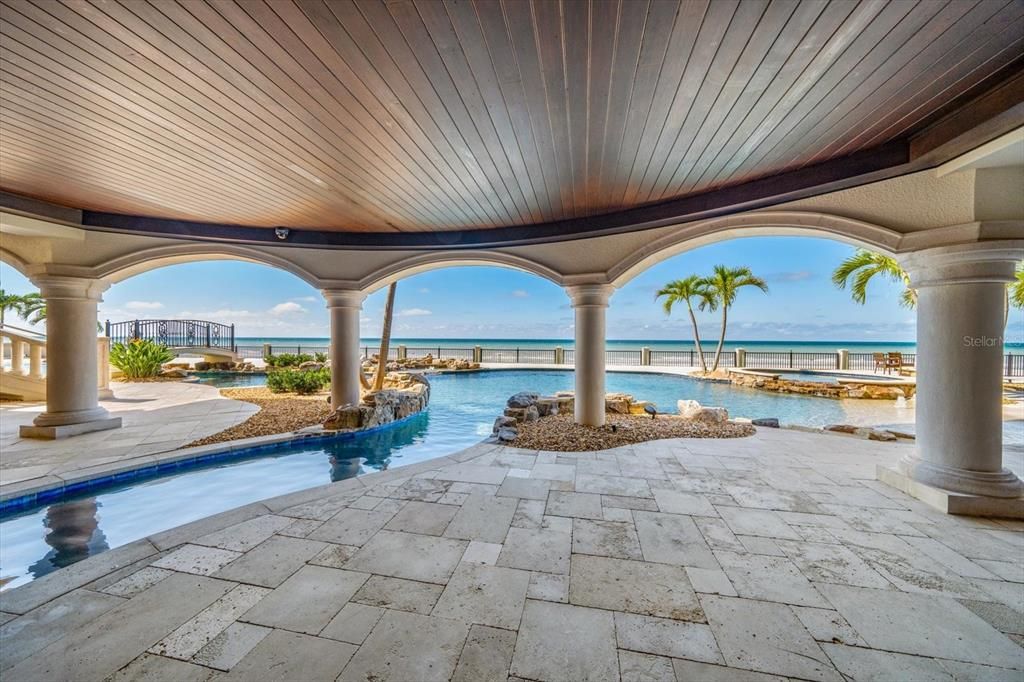 На продажу: $35,000,000 (10 спален, 11 ванн, 19578 Квадратных фут)